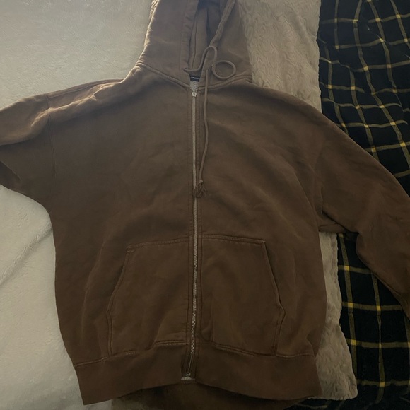 Brandy Melville brown zip up - Picture 2 of 3